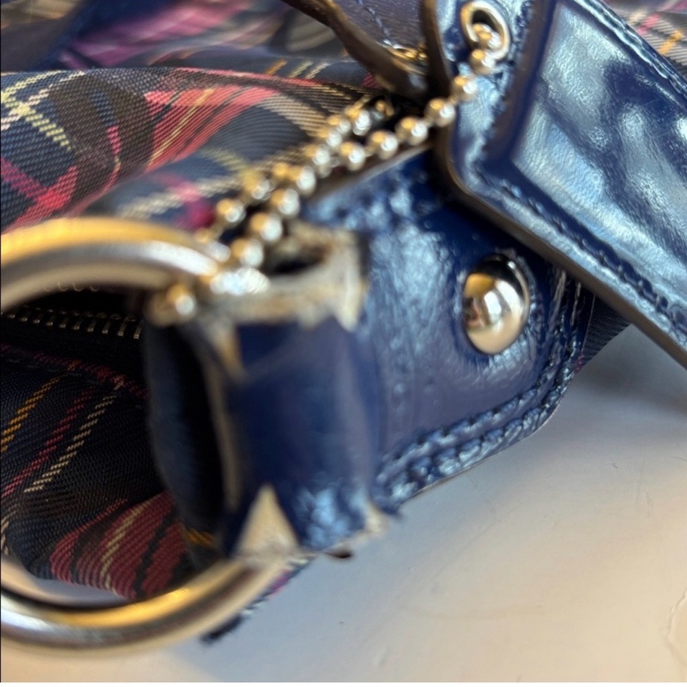 Coach Poppy Y2K 2000 Tartan Plaid EUC
Shoulder Bag  EUC - Picture 10 of 13